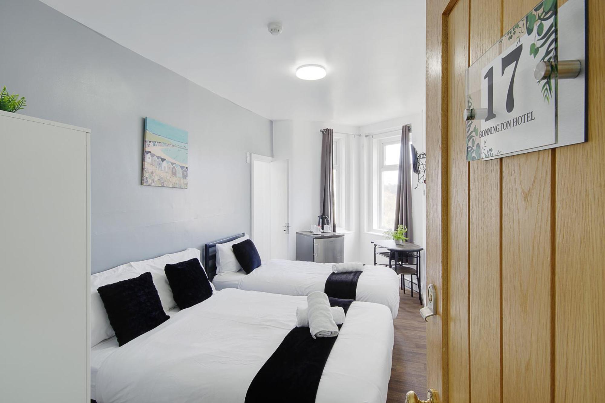 Hotel Azure Beach Bournemouth Exterior foto